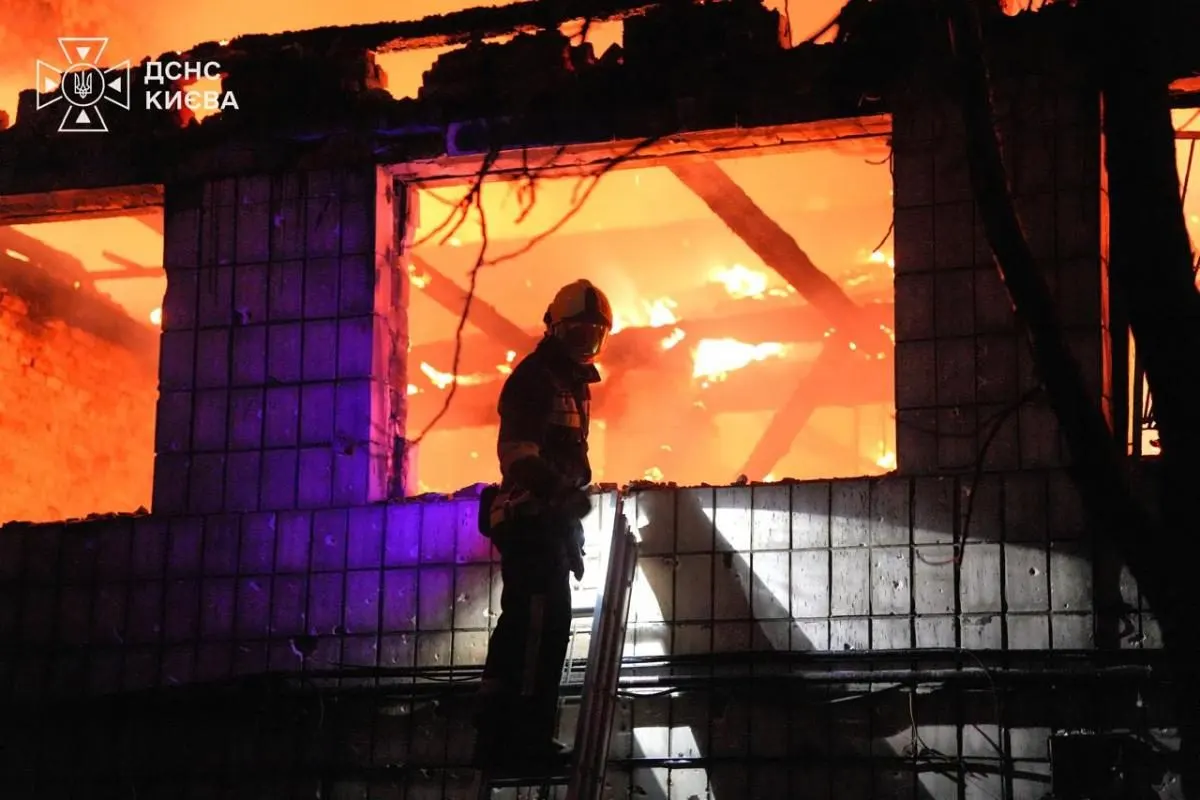 Ракетний удар по залізничному депо у Києві: 7 загиблих, серед них шестеро залізничників