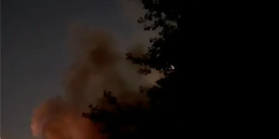 Атака на село Мила: пожежа і детонація, є загиблі та поранені