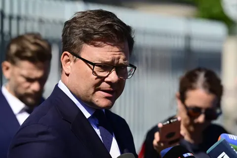 Міністр довкілля Німеччини привіз до Києва делегацію з 17 компаній