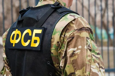 Матір шістьох дітей засудили за передачу даних про військові об'єкти