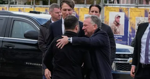 Спецпосланці Трампа після переговорів у Києві: розмова була змістовною, але проб
