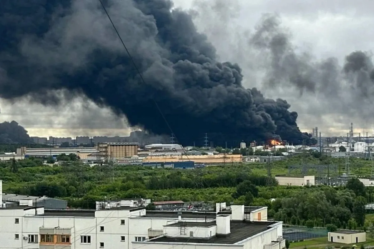 Росія заявила про посилення ударів по Києву після атаки на Московський НПЗ