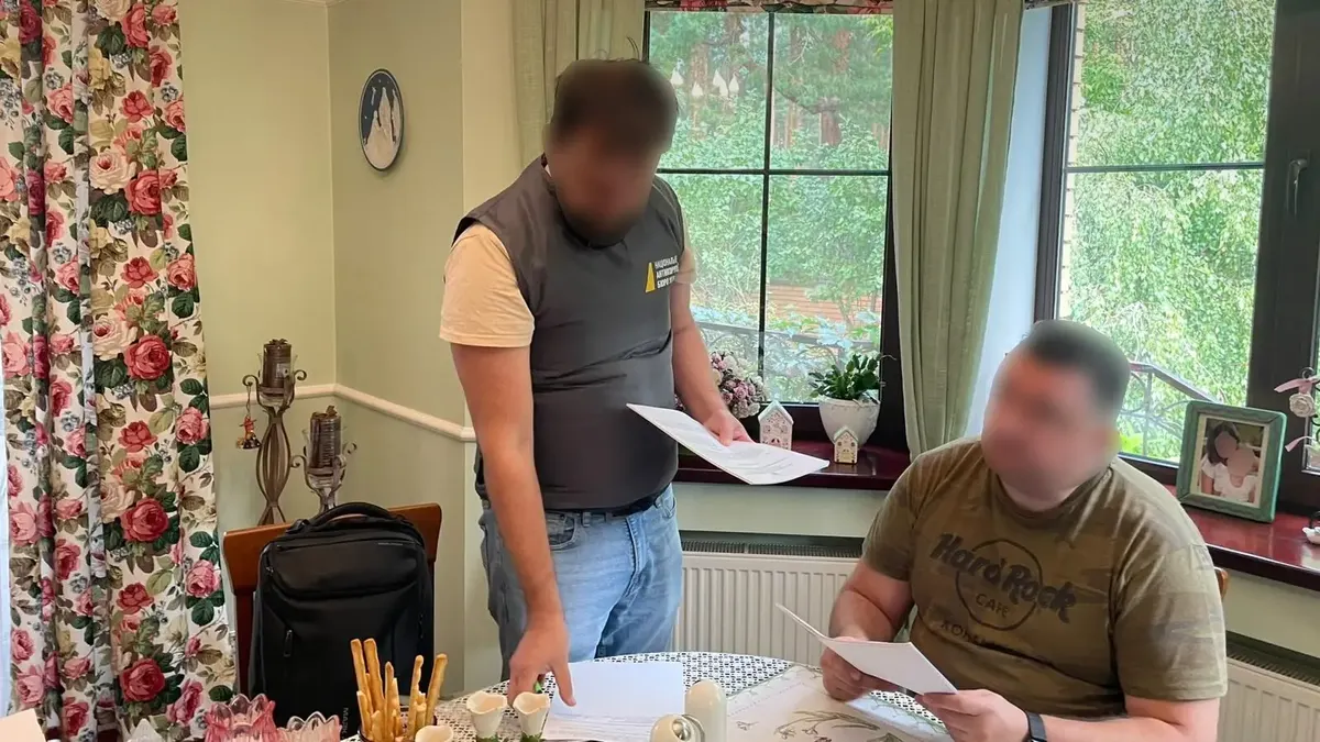 НАБУ викрило схему на перевезенні варшавських вагонів: йдеться про 137,5 млн грн