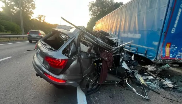 У Києві внаслідок ДТП загинули жінка та дворічна дитина