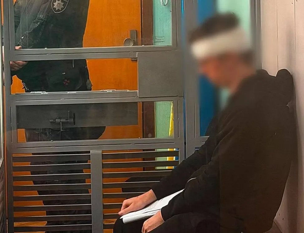 Напад на лікарку ВЛК у Києві: підозрюваного взяли під варту без застави