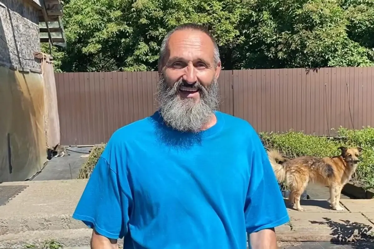 Киянин купив хату на Чернігівщині за $5 тисяч і завів 45 котів