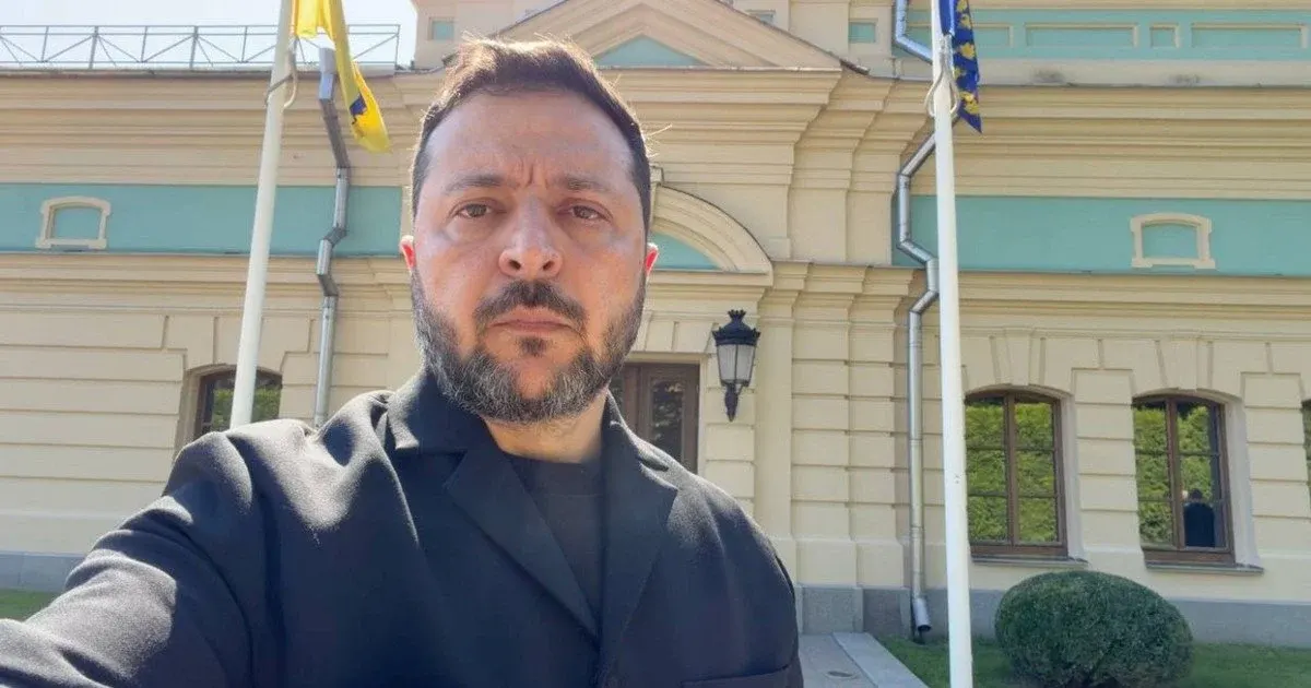 Зеленський назвав удар по складах на Київщині «жахливою недбалістю»