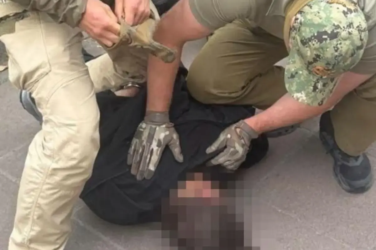 У Києві затримали агентку РФ, яка готувала вбивство опозиціонера-воїна