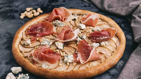 Чому піца в Києві лишається улюбленицею доставки