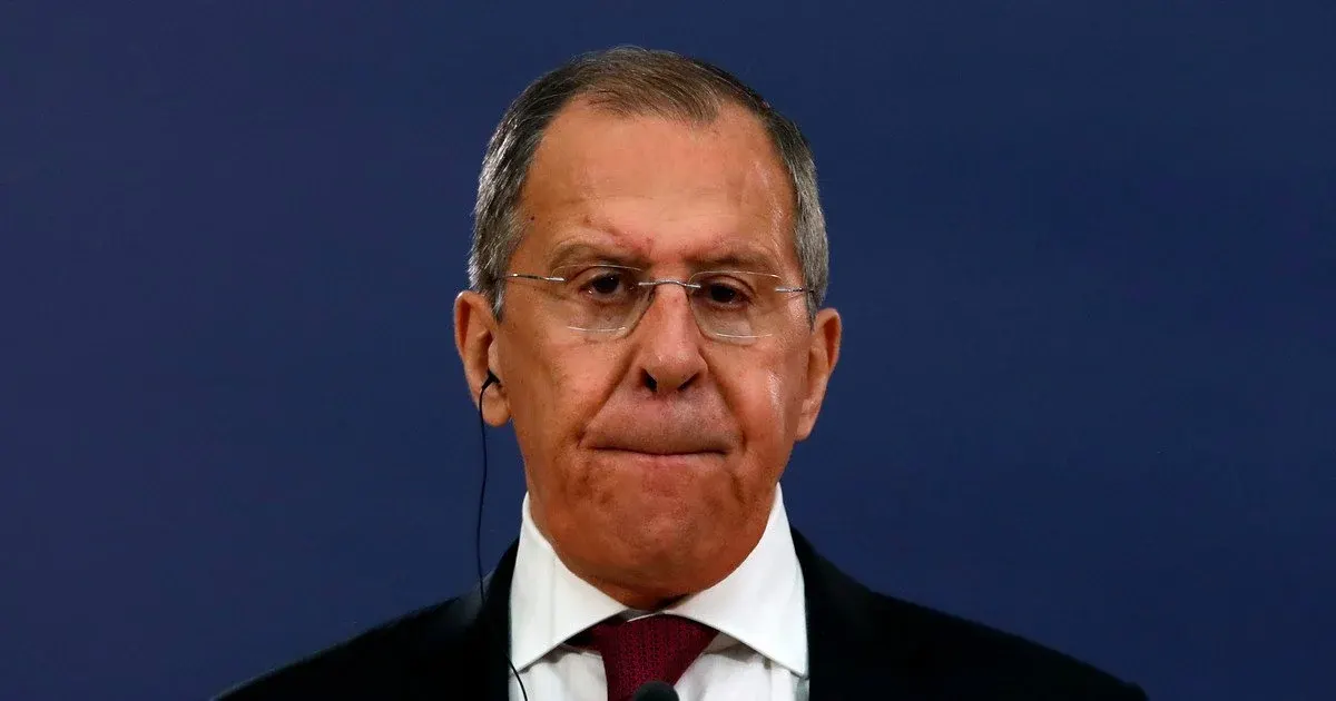 Лавров заявив про готовність Москви до переговорів, але без зупинки бойових дій