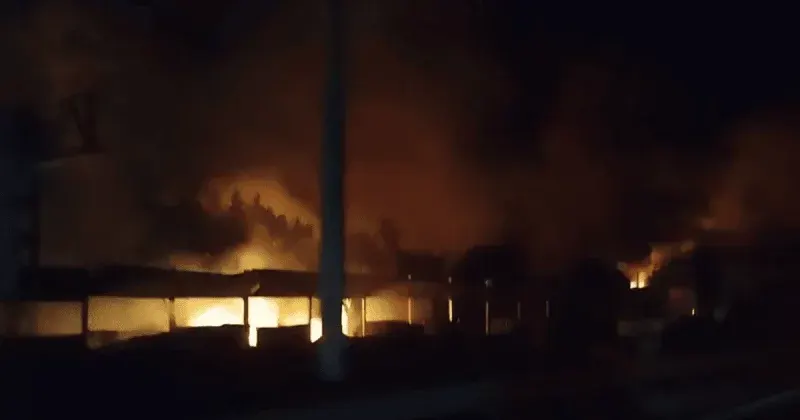 Потужні вибухи і детонація під Києвом: що сталося на Житомирській трасі
