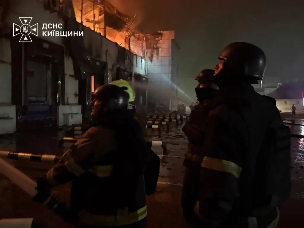 Росія вночі вдарила по аеропортах Києва та Борисполя — Зеленський