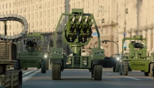 Хрещатиком пройшов «парад» військової техніки: як Київ відзначив День незалежності