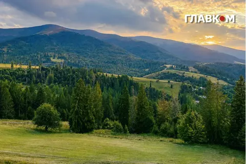 27 серпня в Україні: дощі та грози накриють більшість областей, столиця — без оп
