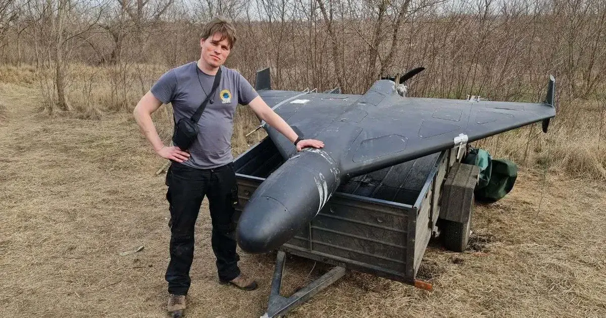 У потязі до Києва помер відомий нідерландський волонтер Андріес Гофстра
