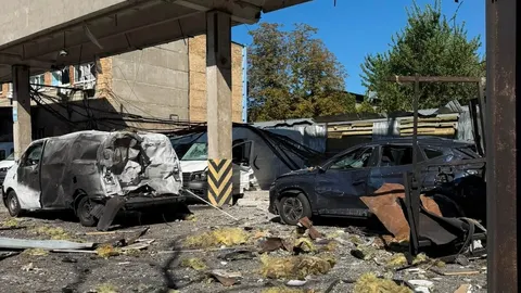 Офіс і склади видавництва «Лабораторія» постраждали від обстрілу Києва