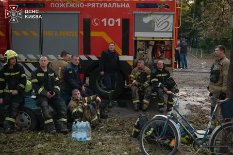 У Києві завершили ліквідацію наслідків обстрілу: 9 загиблих, 33 поранених