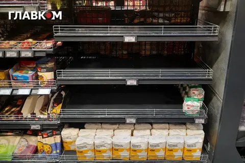 Борошно, сіль і цукор у київських супермаркетах: що знайшли на полицях