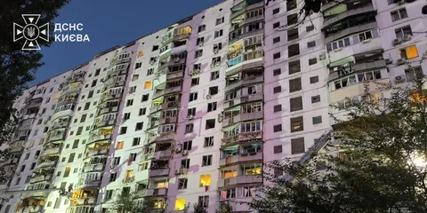 Атака на Київ: 18 постраждалих, пошкодження у чотирьох районах