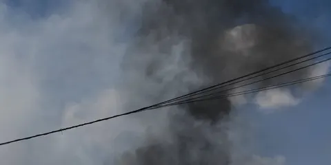 У Голосіївському районі Києва безпілотник пошкодив 16-поверхівку