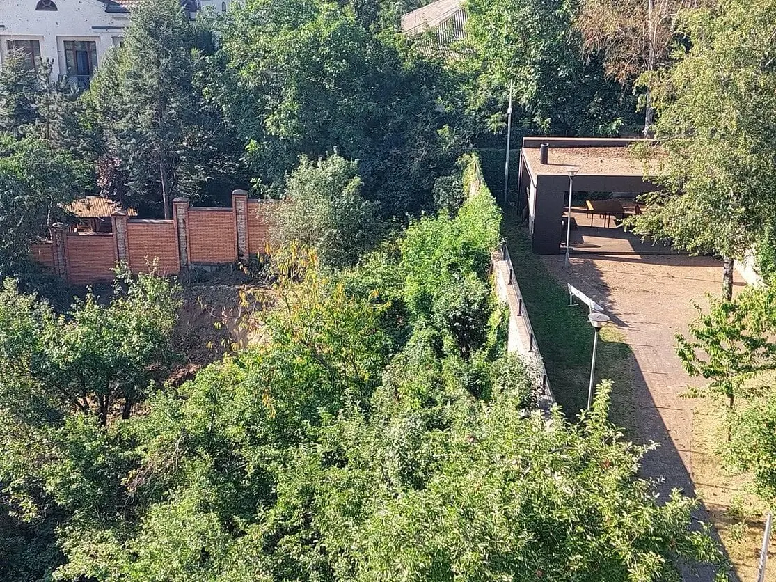 У Литві припускають, що РФ могла навмисно вдарити по їхньому посольству в Києві