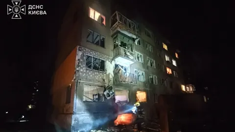 Нічна атака на Київ і Дніпро: пошкоджено будинок та підприємство, є загиблі й по