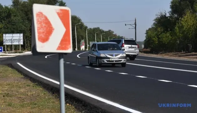 Після удару по Милі: на трасі Київ — Чоп відновили рух