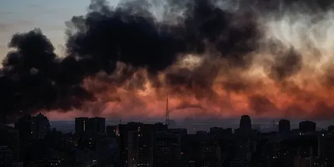 Атака на Київ: пожежі та руйнування у кількох районах, є загиблі