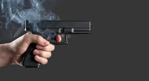 У Києві сталося збройне протистояння між співробітниками ГУР та СБУ
