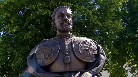 Зеленський підписав указ про пам'ятник Мазепі в Києві