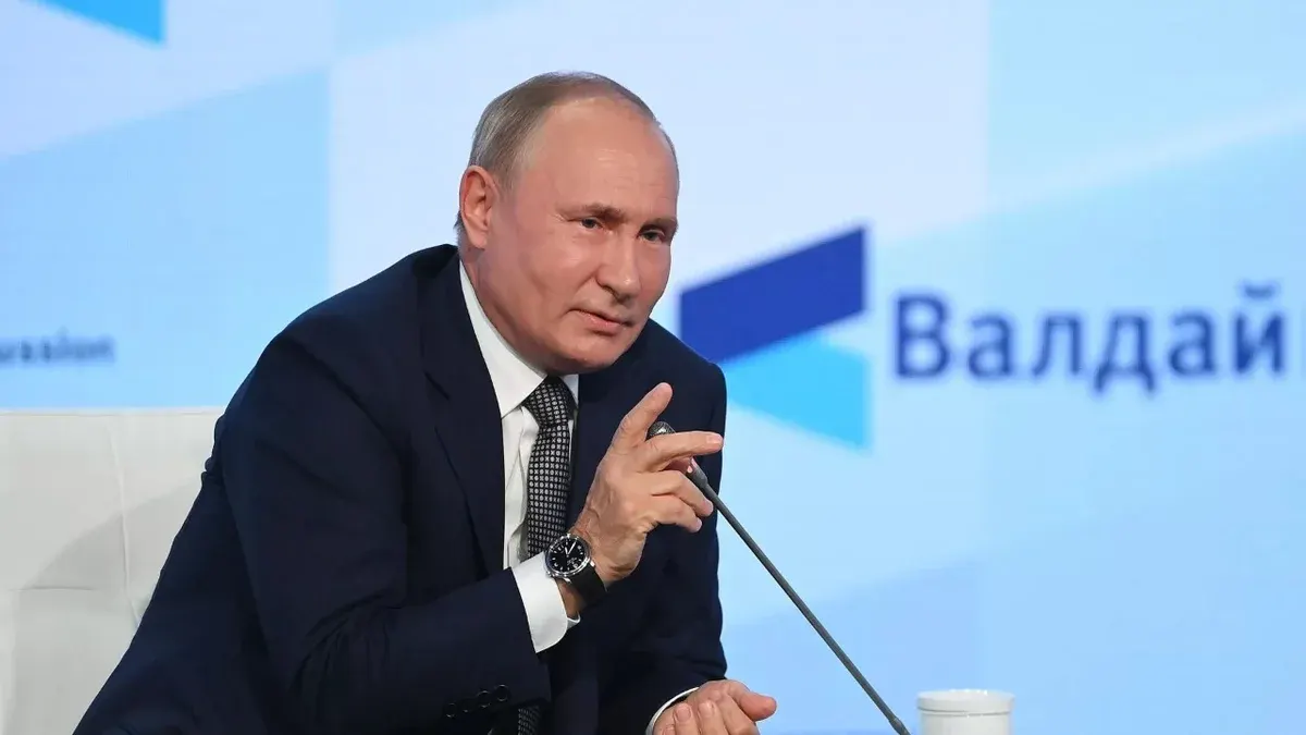 Путін погрожує ударами по економіці України у відповідь на атаки на РФ