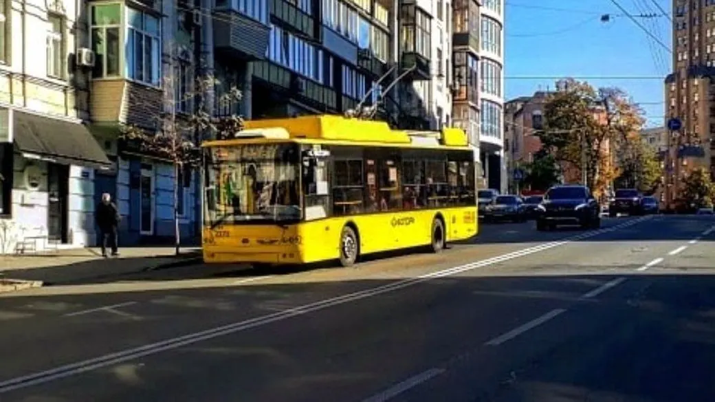 24 серпня у Києві змінять маршрути трьох тролейбусів