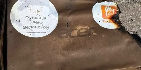 У Києві через російську атаку згорів склад Фундації Олени Зеленської з гумдопомо