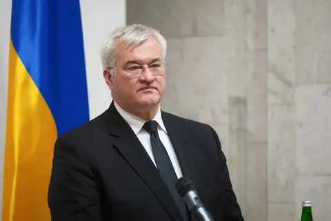 Сибіга назвав скасування санкцій проти Усманова і Фрідмана ганебним