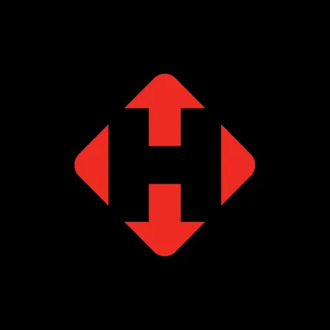 У Києві через нічну атаку РФ знищено сортувальний центр «Нової пошти»: троє заги
