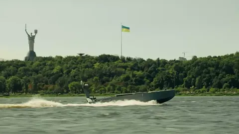 «Це не AI»: Зеленський пояснив, як знімали дроновий парад у Києві