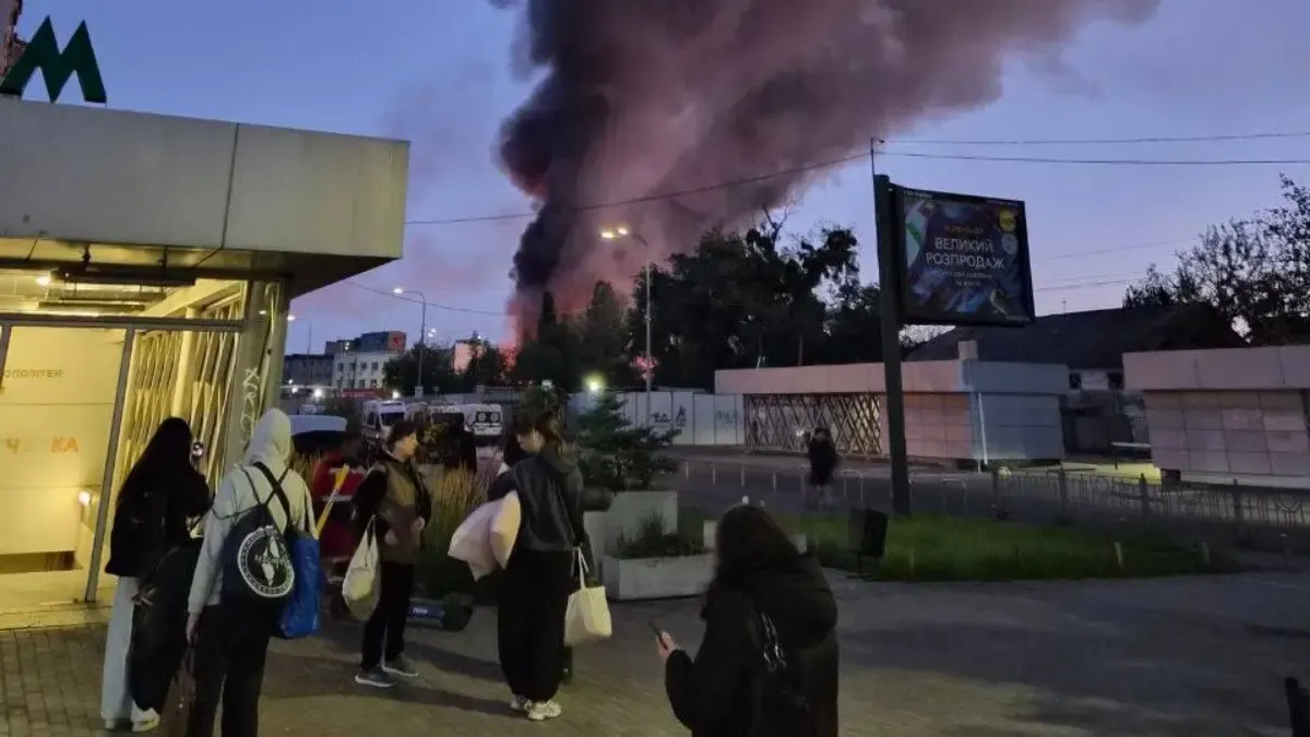 Удар по Києву: пошкоджено станцію метро «Тараса Шевченка»